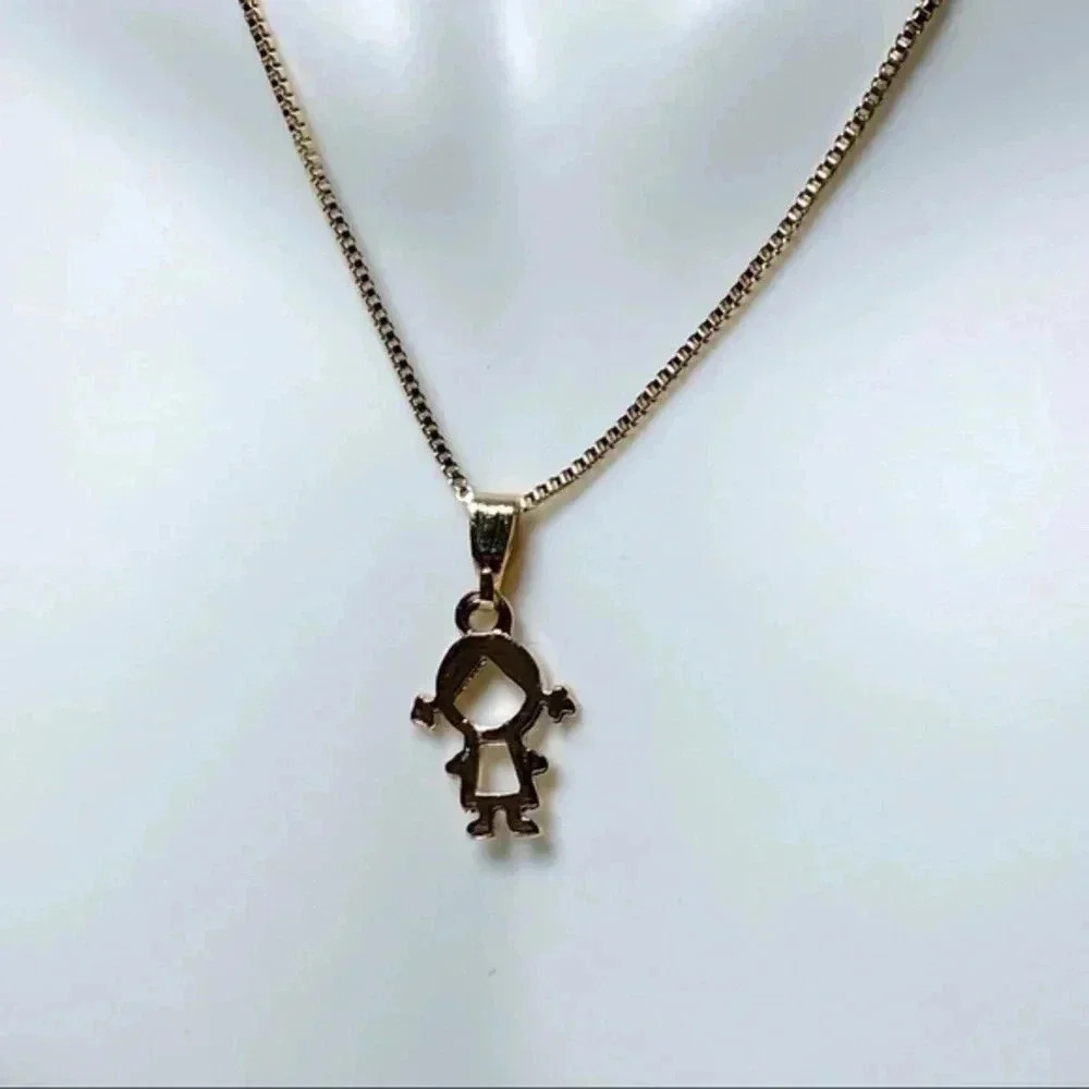Little Girl Necklace - Picture 6 of 10